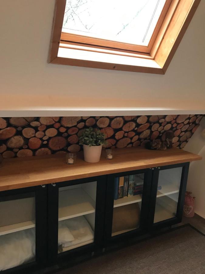 Heavenly Renovated Cabin Near Pittoresque Durbuy - Whistler 빌라 외부 사진